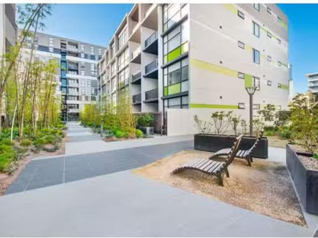Unique 118/2 Kirby Walk, Zetland NSW 2017