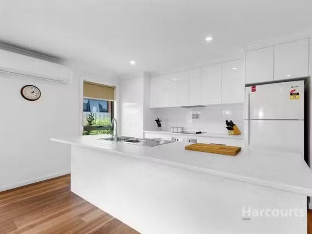 Charming 1/18 Gerrand Street, LATROBE, TAS 7307 Unit for Rent