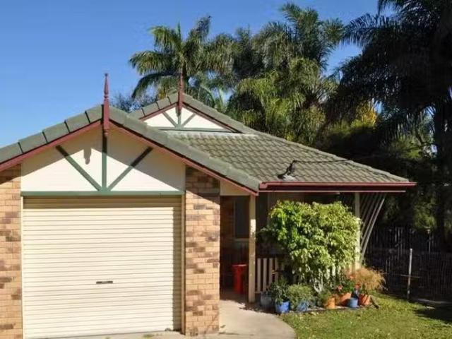 Nice 118 Sibley Road, Wynnum West, QLD 4178