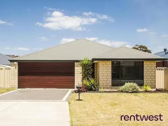 Charming 11 Magnesia Road, Wattle Grove, WA 6107