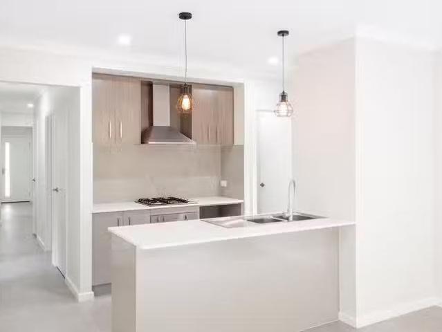 For Rent! 11 Mia Street, Alfredton, VIC 3350