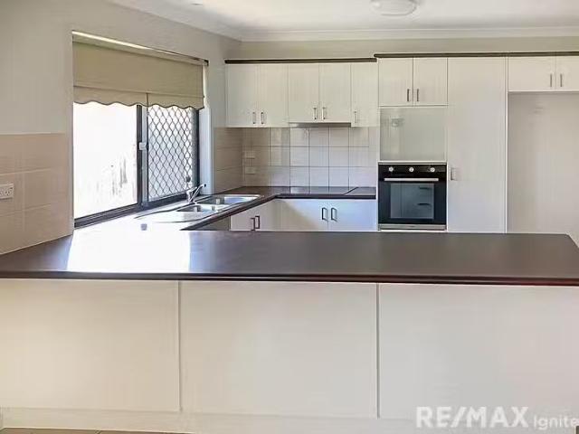 Nice 11 Swallowtail Crescent, Springfield Lakes, QLD 4300