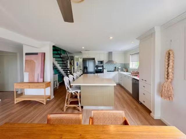 Deal! 11A Woodhouse Road, MOONEE BEACH House for rent Listed.