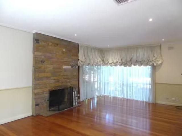 Cheap 120 Mountain View Road, Balwyn North VIC 3104 House Fo.