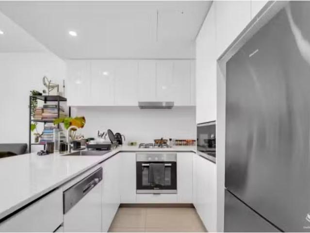 Cozy 1211/24 Stratton Street, Newstead Apartment for rent Lis.