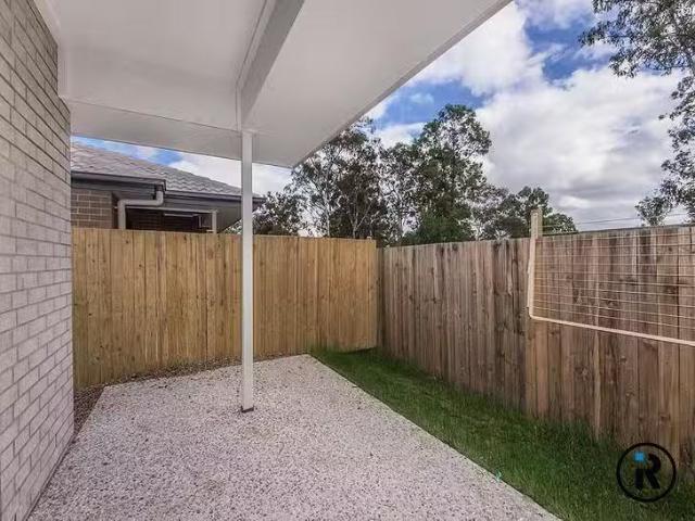 Deal! 1/21 Sunrise Court, Loganlea, QLD 4131