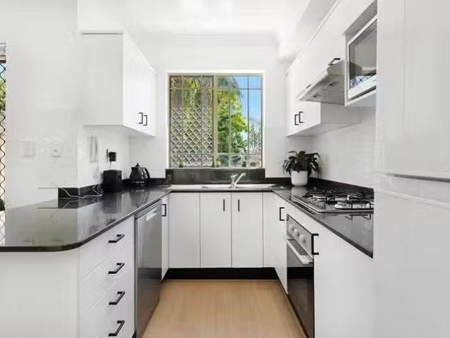 Just in! 12/201 205 Willarong Road, Caringbah, NSW 2229