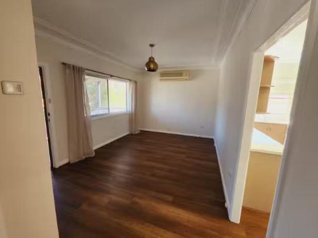 New 122A Croudace Rd, Elermore Vale House for rent Listed by.