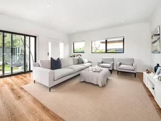 For Rent! 1/232 Balcombe Road, Mentone, VIC 3194