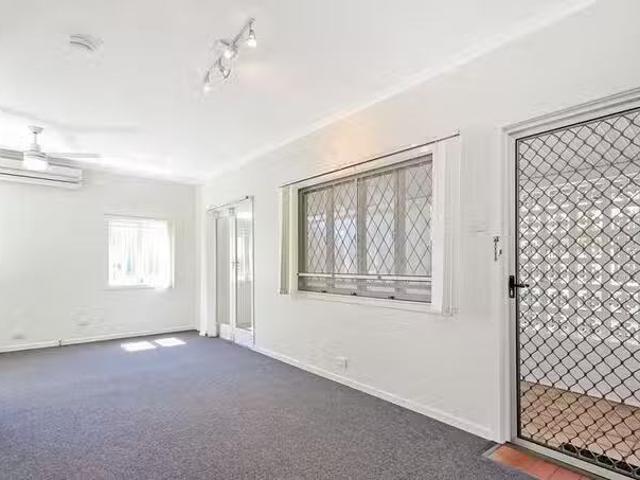 Just in! 125 Jerrang Street, Indooroopilly, QLD 4068