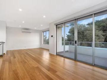 Nice 1/268 Queen Street, Altona VIC 3018