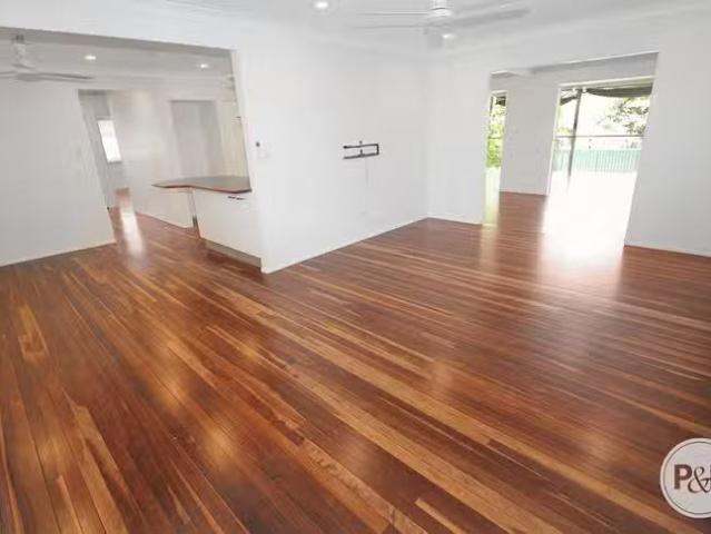 Nice 128 Abbott Street, Oonoonba, QLD 4811