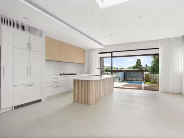 Nice 12 Mirrabooka Crescent, Little Bay House for rent Listed.