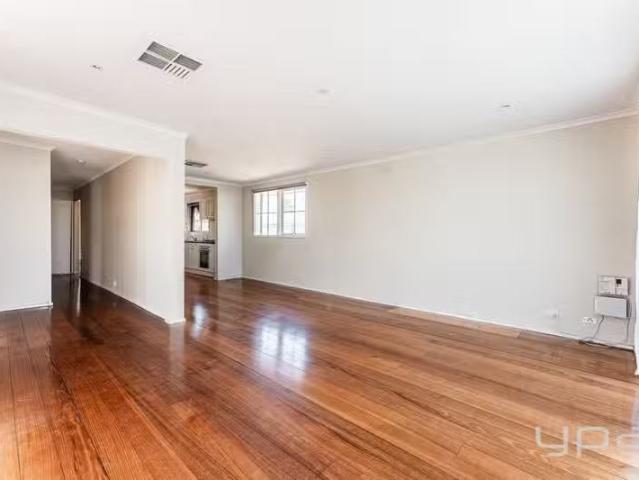New 12 Dolphin Court, Gladstone Park VIC 3043
