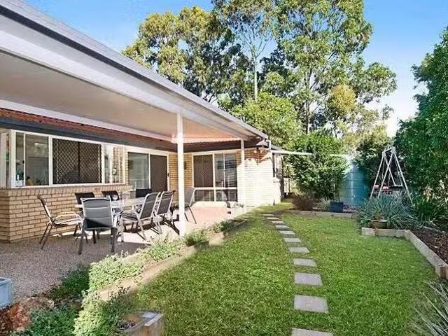 For Rent! 12 Karma Place, Albany Creek, QLD 4035