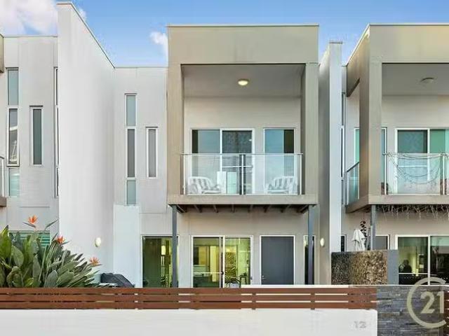 Cheap 12 Pilla Avenue, New Port, SA 5015