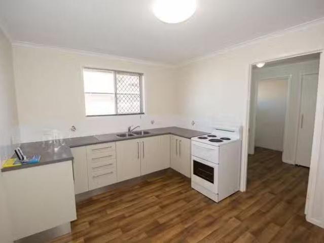 Deal! 1/2A Eastgate Street, Bundaberg East, QLD 4670