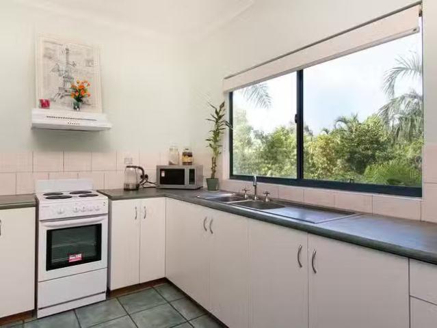 Nice 13/10 Bagot Street, Djugun, WA 6725