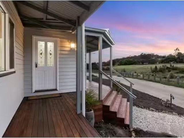 Cheap 1/31 Green Street, KILMORE House for rent Listed by Mar.