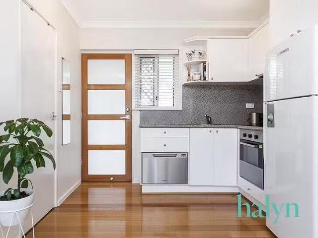 Cheap 13/37 Cambridge Street, West Leederville, WA 6007