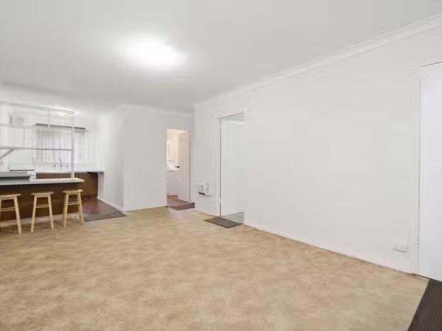 Unique 1/354 Nepean Highway, FRANKSTON, VIC 3199 Apartment f.