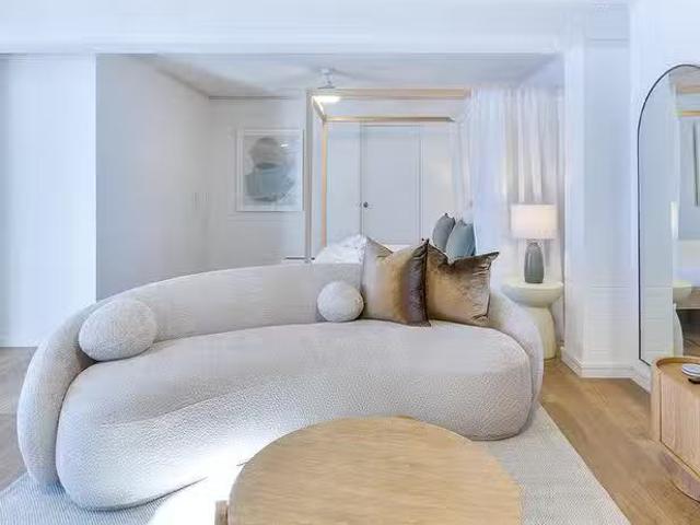 Cozy 1/38 Hill Avenue, Burleigh Heads, QLD 4220