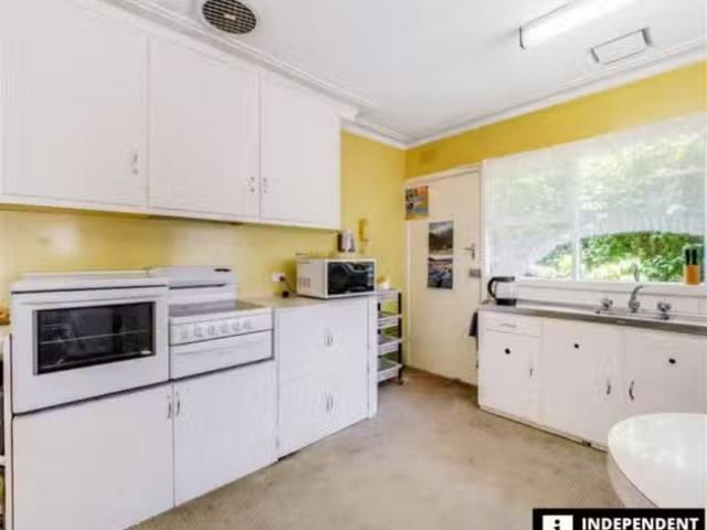Rental! 139 Sladen Street, Cranbourne, VIC 3977