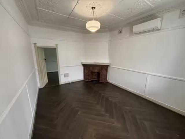 Unique 13 Nelson Street, Mayfield House for rent Listed by Ma.