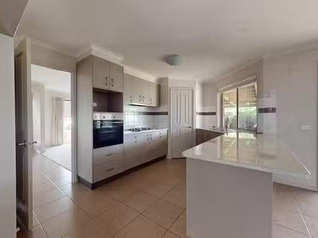 For Rent! 13 Elizabeth Street, Kangaroo Flat, VIC 3555