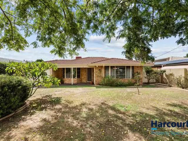 Deal! 13 Gledhill Way, WILSON, WA 6107 House for Rent