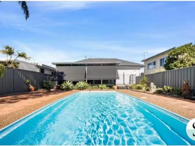Nice 13 Kalinda Street, Blacksmiths House for rent Listed by.