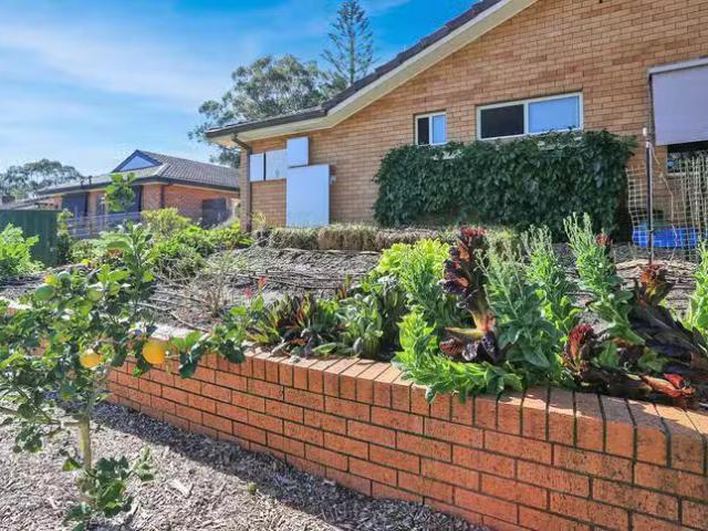 Rental! 13 Kingfisher Avenue, Hawks Nest, NSW 2324