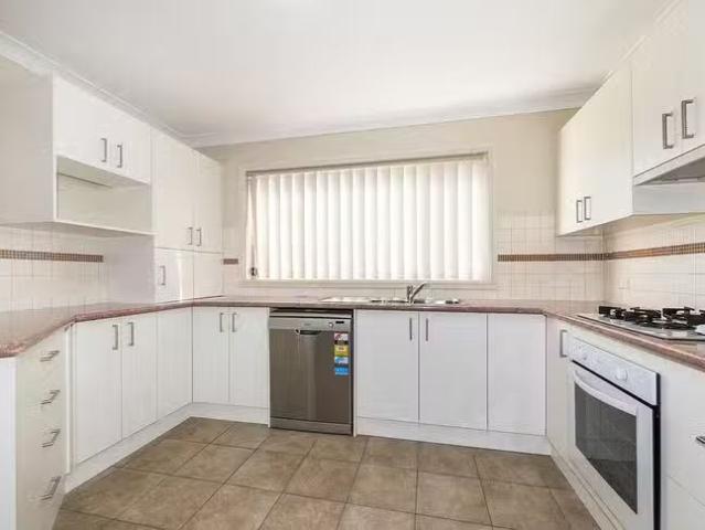 Cheap 13 Lamrock Street, Emu Plains, NSW 2750
