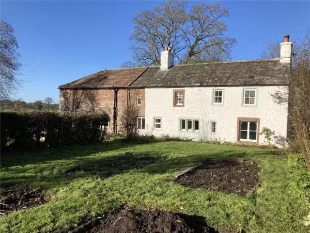 Unique 1 BA 3 bedroom detached house for rent in Hutton in the.