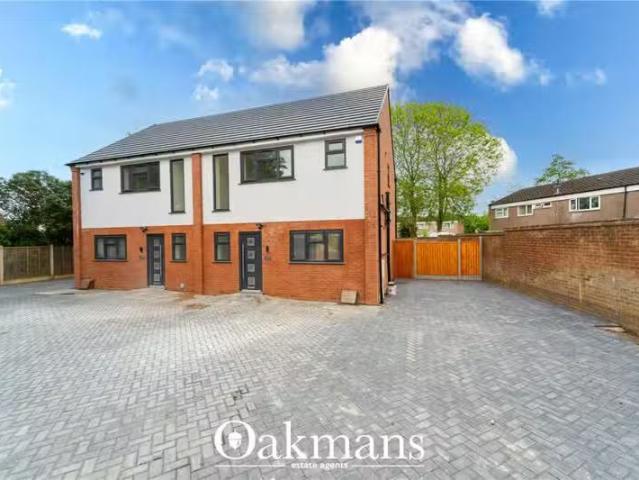 For Rent! 1 BA 3 bedroom semi detached house for rent in Heath.