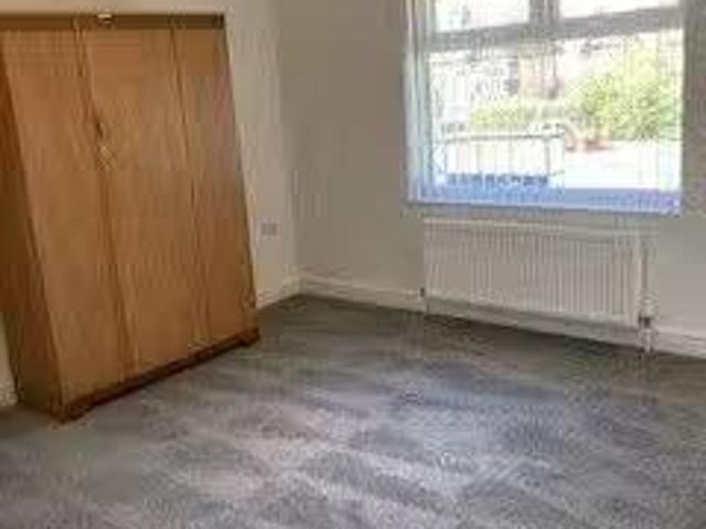 Unique 1 BA 3 bedroom semi detached house for rent in Laceby R.