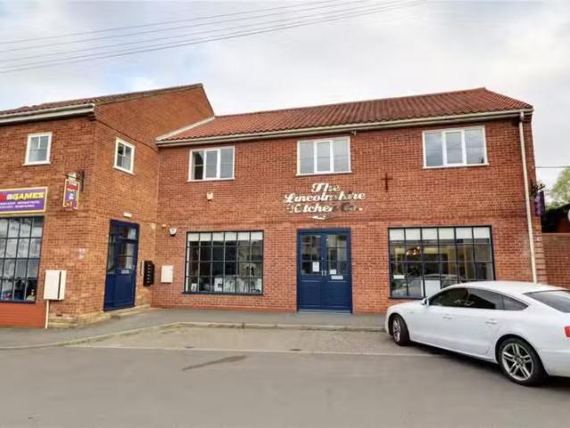 Just in! 1 BA 1 bedroom apartment for rent in 13 High Street.