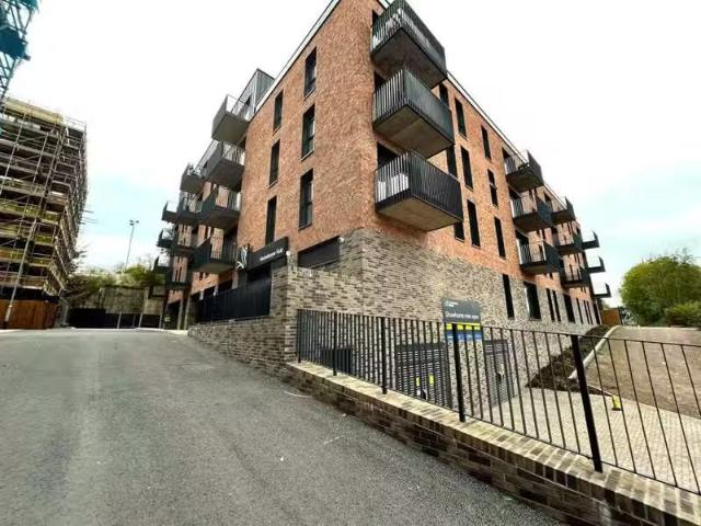 Nice 1 BA 1 bedroom apartment for rent in North Works, Longbri.