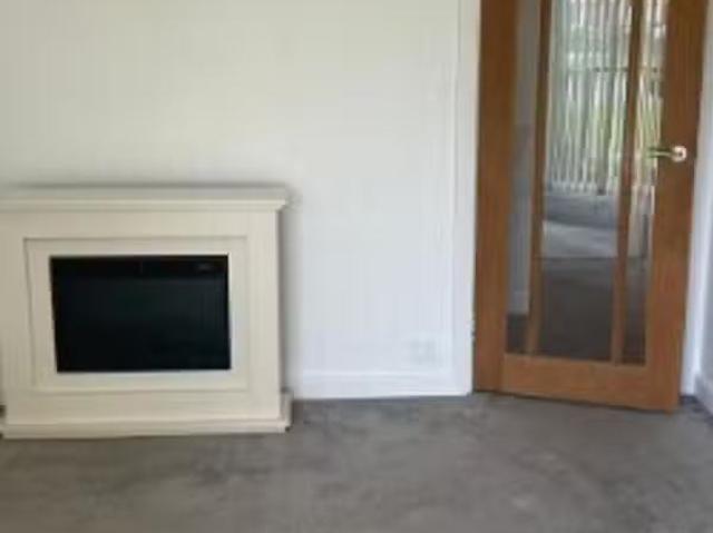 Unique 1 BA 1 bedroom apartment for rent in Rectory Road, Whit.