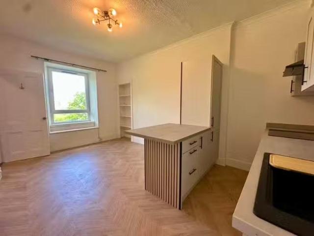 Unique 1 BA 1 bedroom flat for rent in Hutcheon Street, Aberde.