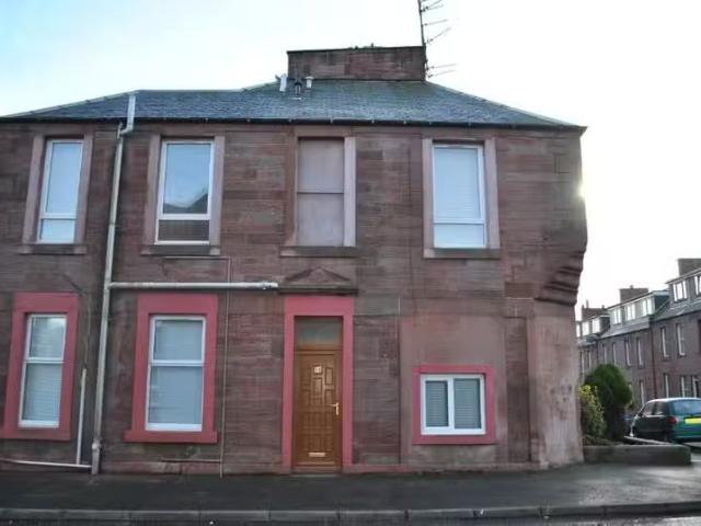 Deal! 1 BA 1 bedroom flat for rent in Sidney Street, Arbroath.