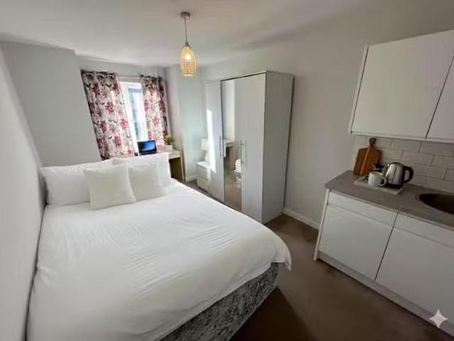 Deal! 1 BA 1 bedroom house share for rent in Room 1, Stanley A.