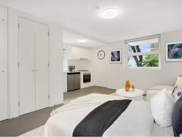 Charming 1 BA 2/54 Hopewell Street, Paddington Apartment for r.