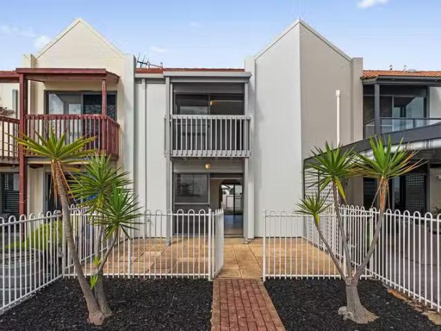 Rental! 1 BA 25 One and All Drive, NORTH HAVEN, SA 5018 Hous.