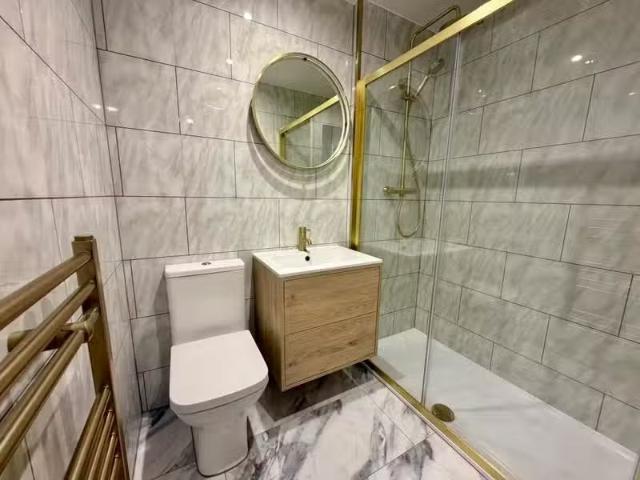 Rental! 1 BA 2 bedroom flat for rent in Bon accord Street, Abe.