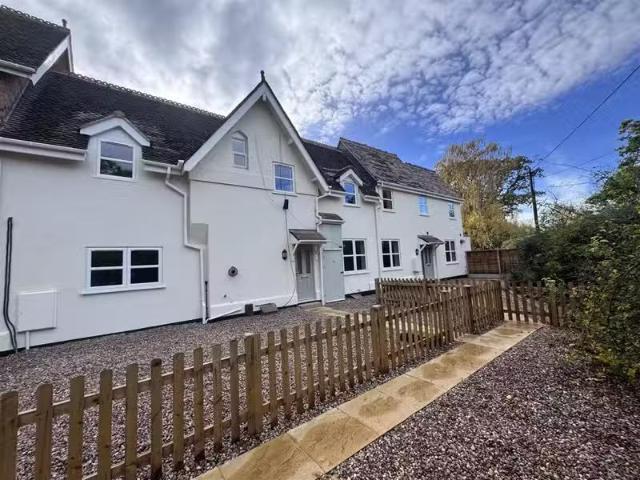 Rental! 1 BA 2 bedroom house for rent in Lansdown Mews, Nether.