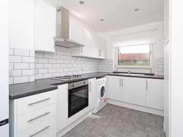 Unique 1 BA 2 bedroom property for rent in Aboyne Avenue, Dund.