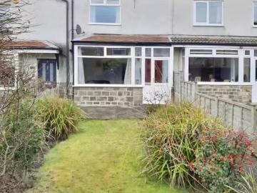 Deal! 1 BA 2 bedroom terraced house for rent in Main Street, W.
