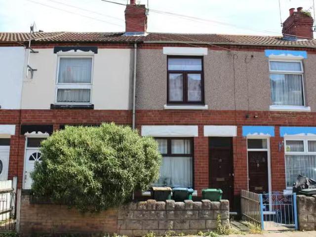 For Rent! 1 BA 2 bedroom terraced house for rent in Collingwoo.