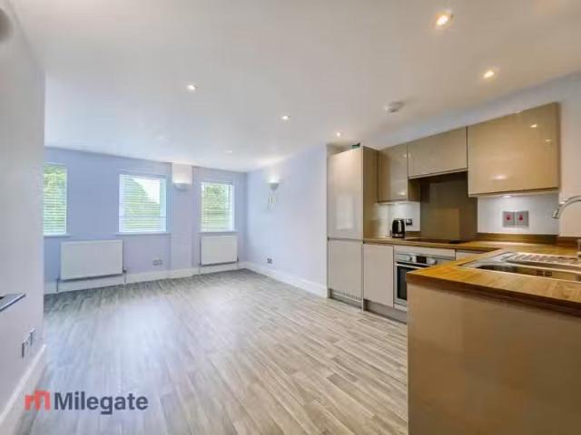 For Rent! 1 bedroom flat for rent in Lorne Road, Warley, CM14